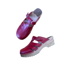 Troentorp Mary Jane adjustable strap red leather clogs